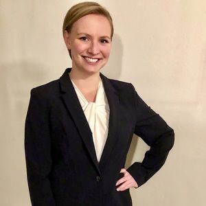 Meet your Posher, Julia